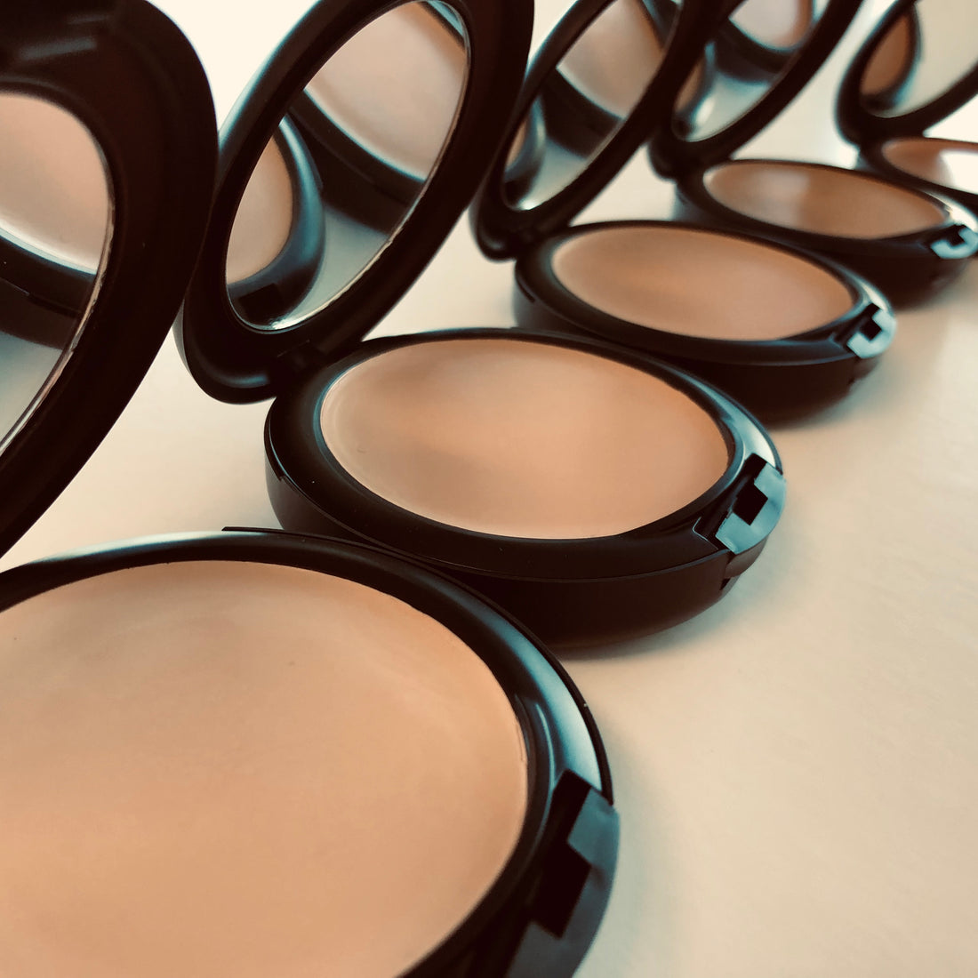 5 reasons to use mineral makeup!